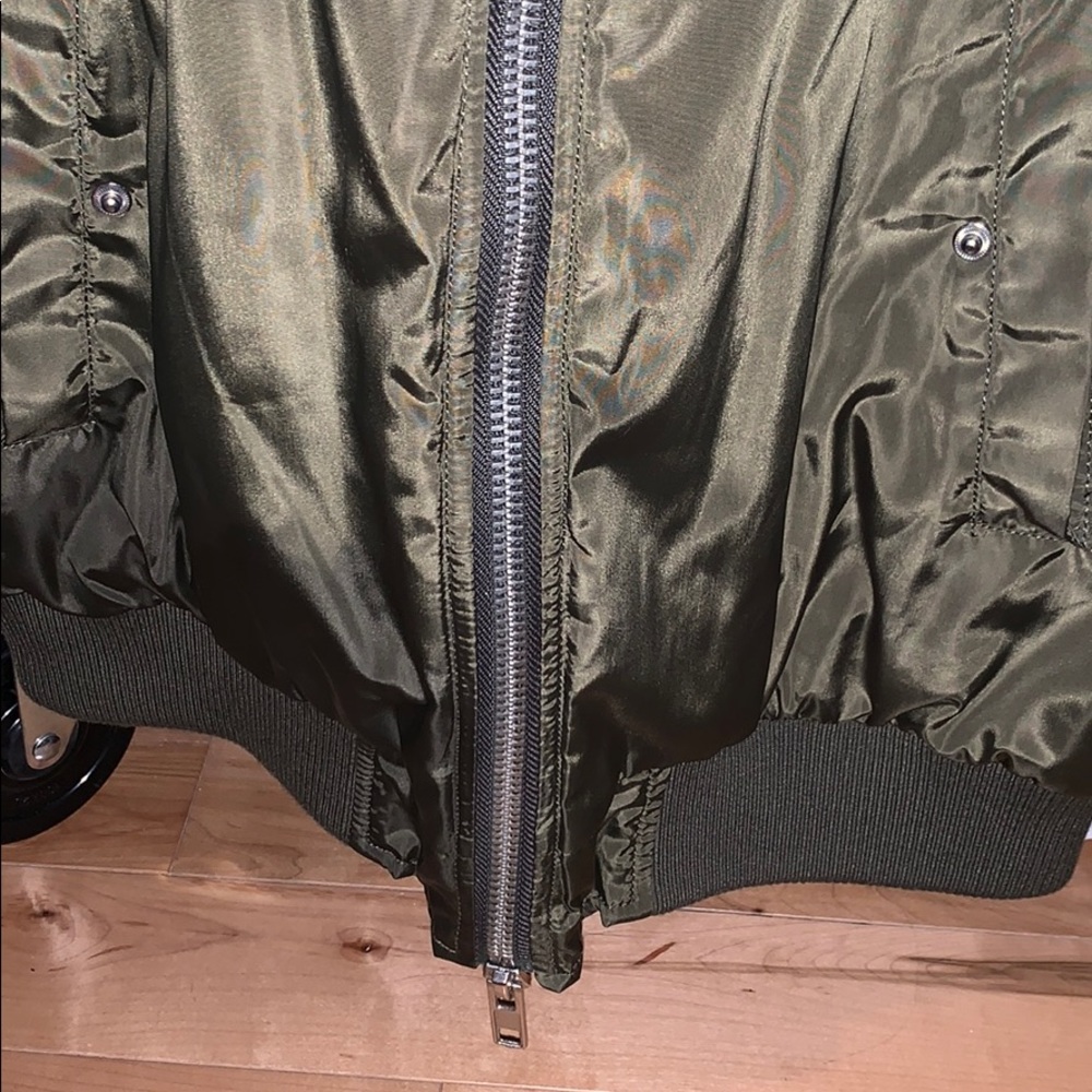 Jacket - Picture 3 of 3